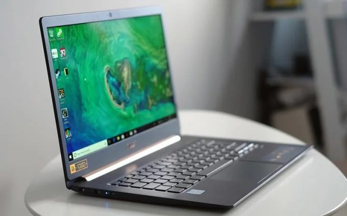 Acer CineCrystal LED Backlight teknolojisi hakkında bilgi edinin