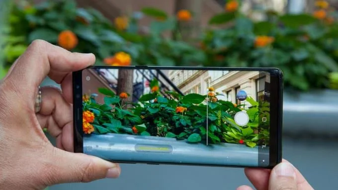 Akıllı telefonlarda Sunlight Super AMOLED ekran teknolojisi