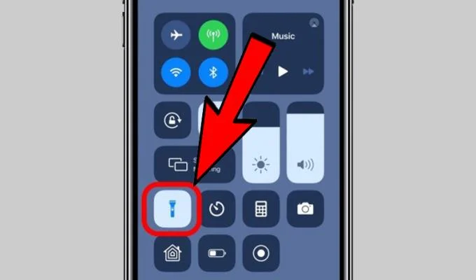 iPhone에서 빠르고 간단하게 손전등을 켜고 끄는 방법