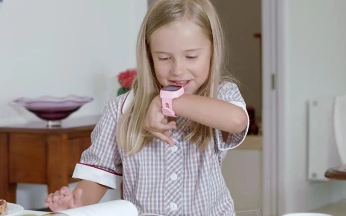 myFirst Fone akıllı çocuk saati hangi ülkenin?  İyi mi?