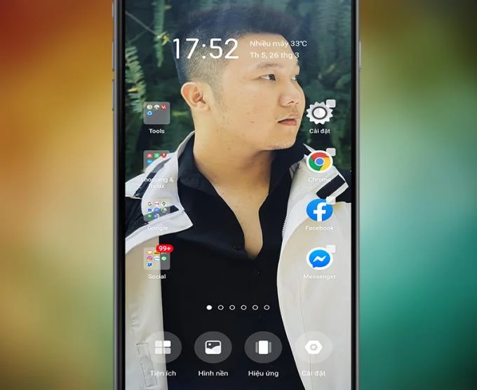 Mengatur jam untuk skrin utama pada peranti Android