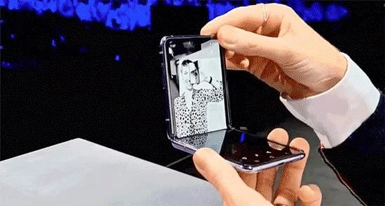 Was ist Ultra Thin Glass (UTG) auf faltbaren Smartphones?