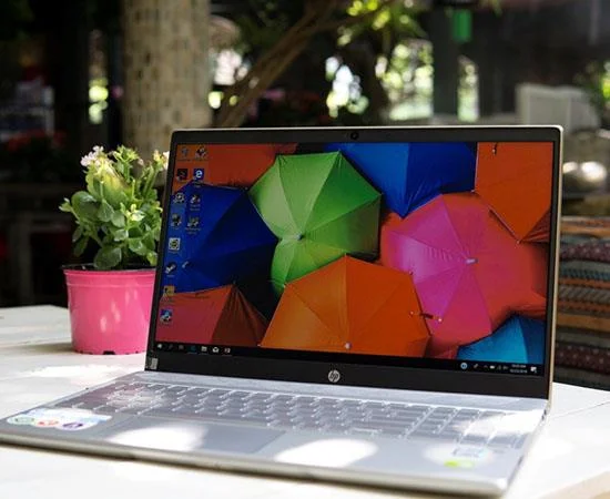 HP Pavilion dizüstü bilgisayar serisi hakkında bilgi edinin: Artıları ve eksileri, satın almalısınız mı?