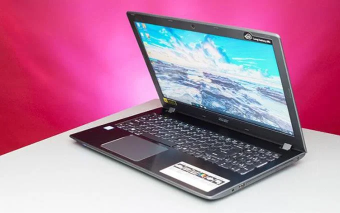 Acer ComfyView ekran teknolojisinin özelliği nedir?