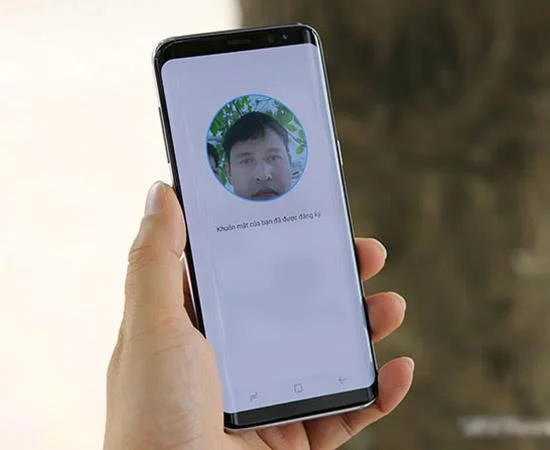 삼성에서 가장 정확하게 얼굴 인식 잠금 해제를 설정하는 방법