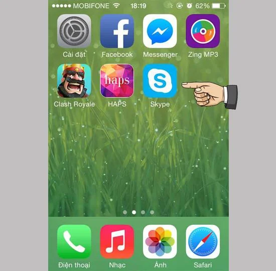 iOS low 또는 iPhone 4 용 앱, Facebook 이전 버전을 다운로드하는 방법
