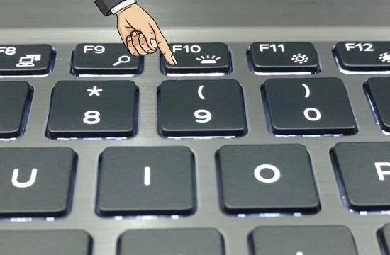 Cara menghidupkan lampu papan kekunci Dell Laptop