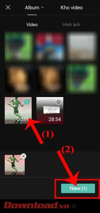 Petunjuk menggabungkan 2 video yang berjalan paralel di CapCut