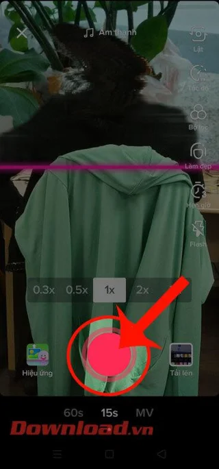 Petunjuk memasukkan latar belakang untuk merekam video Tik Tok