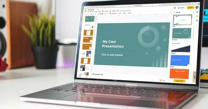 Cara mengulang slide presentasi di Google Slide secara otomatis