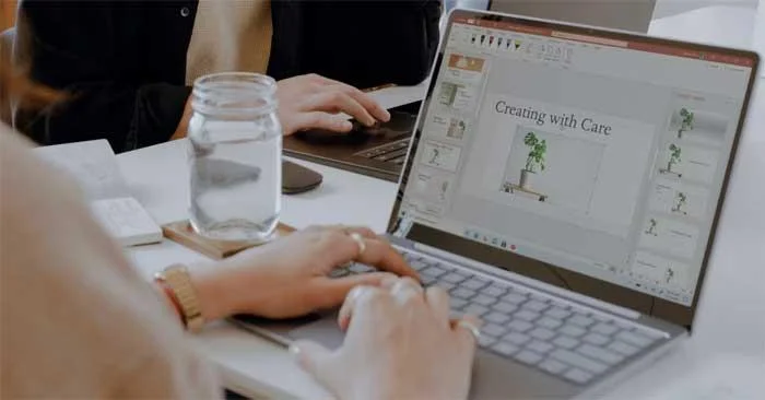 How to use the Zoom effect in PowerPoint