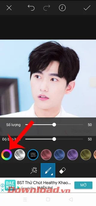 Instructions for changing hair color using PicsArt on your phone