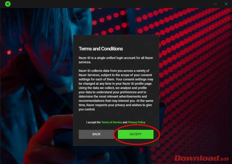 使用 Razer Surround 模拟耳机 7.1 声音的说明