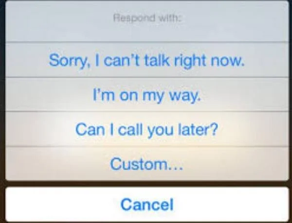 iPhone에서 문자에 자동 회신하는 방법