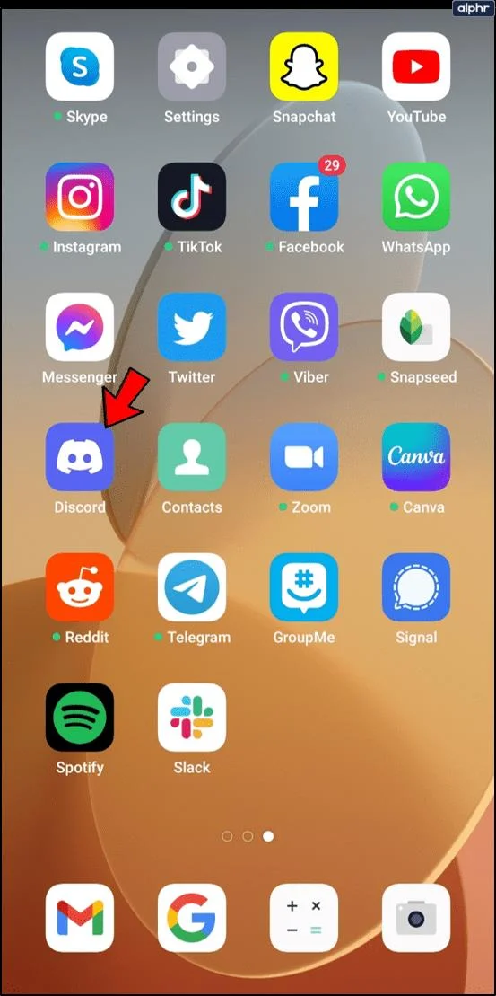 چگونه کسی را به یک سرور در Discord دعوت کنیم