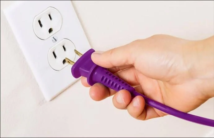 Cara Menghidupkan TV Hisense Tanpa Remote