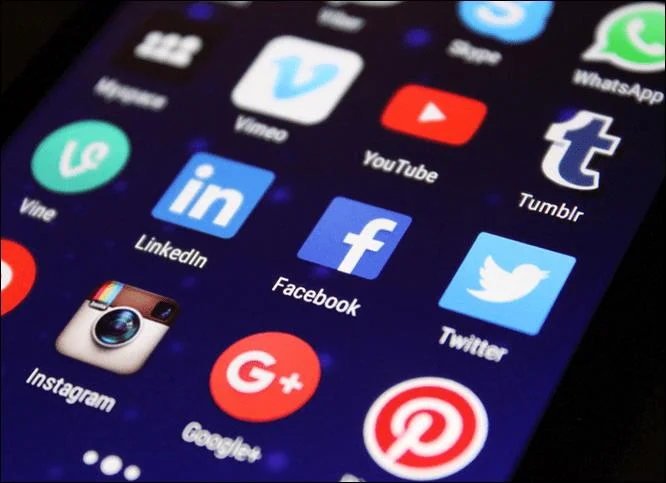 De beste oplossingen voor fouten "Wacht een paar minuten voordat je het opnieuw probeert" op Instagram