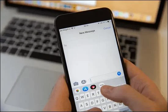 iPhone의 파란색 IMessage 대 녹색 문자 메시지 – 차이점은 무엇입니까?
