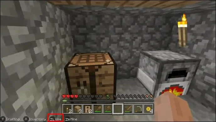 چگونه در Minecraft یک قفسه کتاب بسازیم