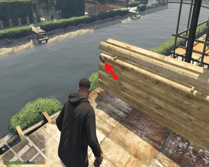 چگونه بمب های چسبناک را در GTA 5 منفجر کنیم