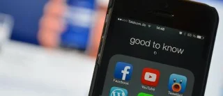 कैसे बताएं कि कोई आपके फेसबुक पेज को स्टाक कर रहा है या नहीं