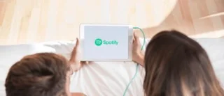 Kun je controleren wie je afspeellijst leuk vond in Spotify?