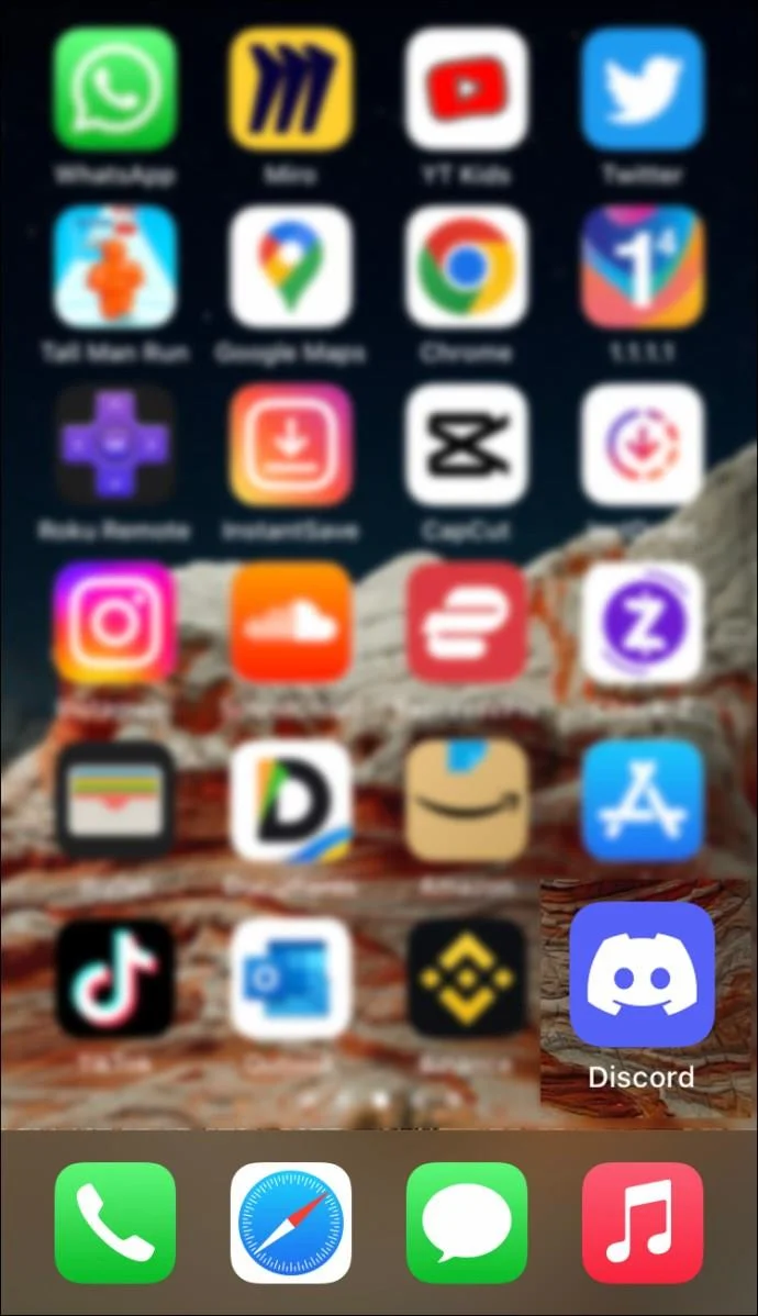 نحوه ایجاد یک گروه در Discord در رایانه دستگاه تلفن همراه