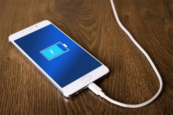 Apakah Pengisian Cepat Mempengaruhi Umur Baterai?