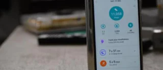 Cara Mengubah Waktu Di FitBit