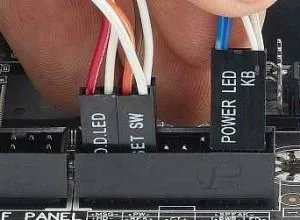 ترکیب کابل‌های کامپیوتر