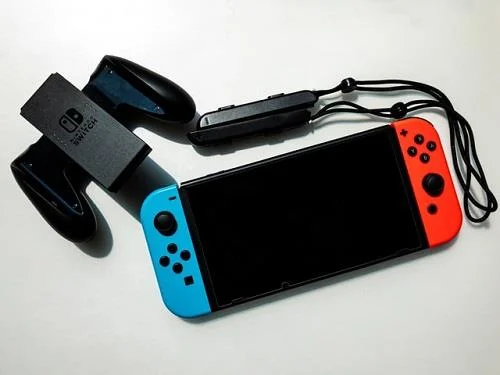 Untuk Apa Port USB Di Nintendo Switch?