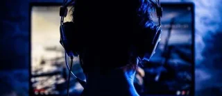 कलह आइकन पर लाल बिंदी क्या है और मैं इसे कैसे ठीक करूं?