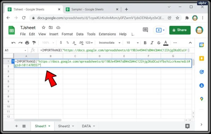 چگونه داده ها را از یک برگه متفاوت در Google Sheets پیوند دهیم