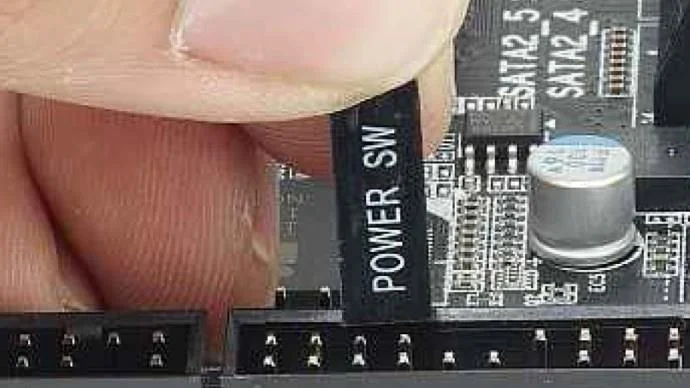 Bagaimana Dan Di Mana Memasang Kabel Dan Kabel PC Dengan Benar Untuk SSD, Sakelar Panel, Dan Banyak Lagi