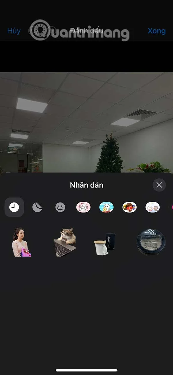 iPhone'da fotoğraflara çıkartma ekleme talimatları