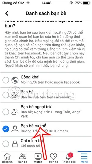 Hoe u uw vriendenlijst op Facebook op uw telefoon of computer kunt verbergen