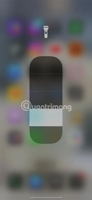 La linterna en iOS 18 tiene un nuevo haz enfocado y un mejor control del brillo