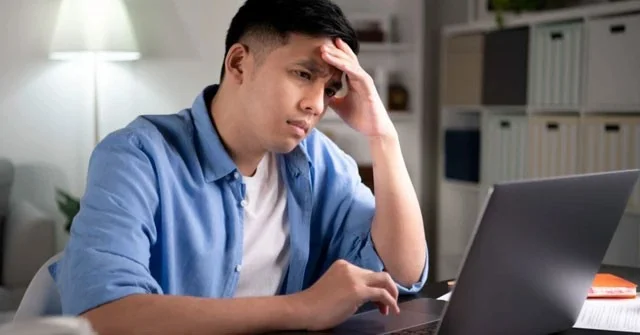 10 types of diseases caused by technology, only appear in modern people