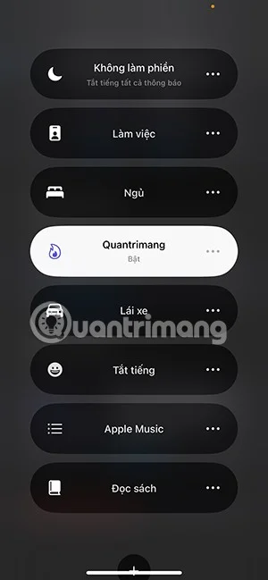iPhoneのロック画面に名前を追加する手順