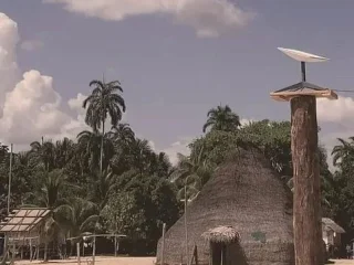 Amazon Tribe finalmente se conecta a Internet y las consecuencias inesperadas