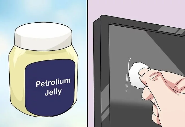 3 formas de limpiar la pantalla de tu televisor para que brille como nueva