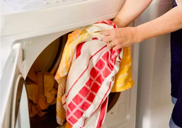 9 errores comunes al usar una secadora de ropa