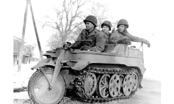 Los 10 vehículos militares más extraños de la historia mundial
