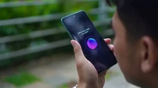 경고: 안드로이드 앱을 사이드로딩하면 은행 계좌의 돈이 증발합니다.