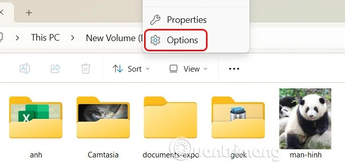 How to Hide or Show Empty Hard Drives in Windows 11