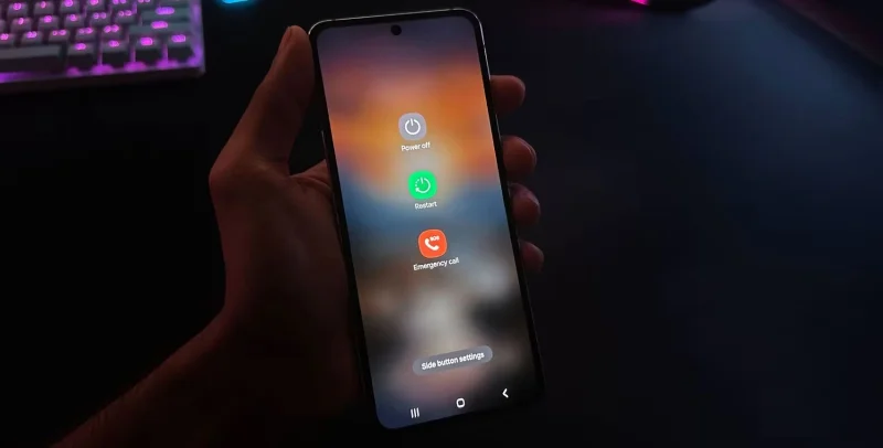 Cómo salvar un teléfono o tableta que se cayó al agua
