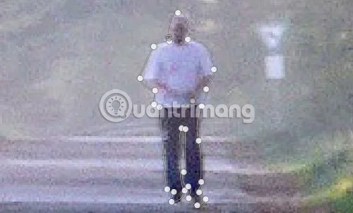 So löschen Sie mit GIMP beliebige Details in einem Bild