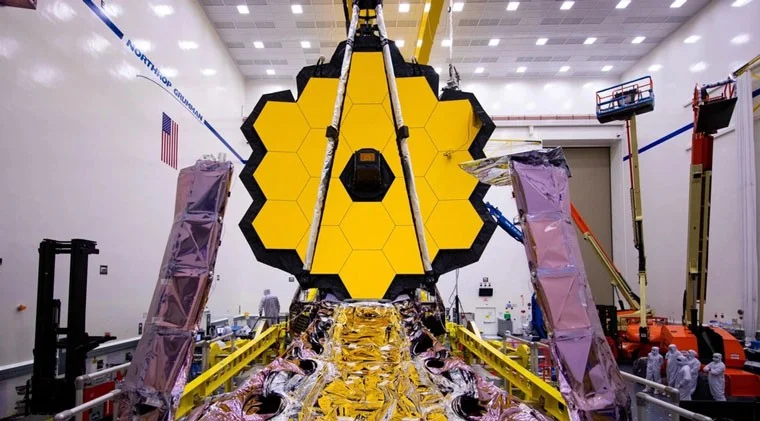 Admira impresionantes fotografías espaciales tomadas con un telescopio de 10 mil millones de dólares