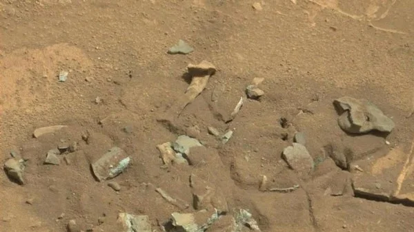 De vreemdste objecten die ooit op Mars zijn gefotografeerd, laten veel mensen versteld staan