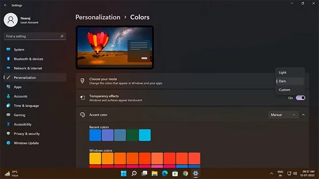 11 najlepszych ciemnych motywów do dostosowywania pulpitu systemu Windows 11